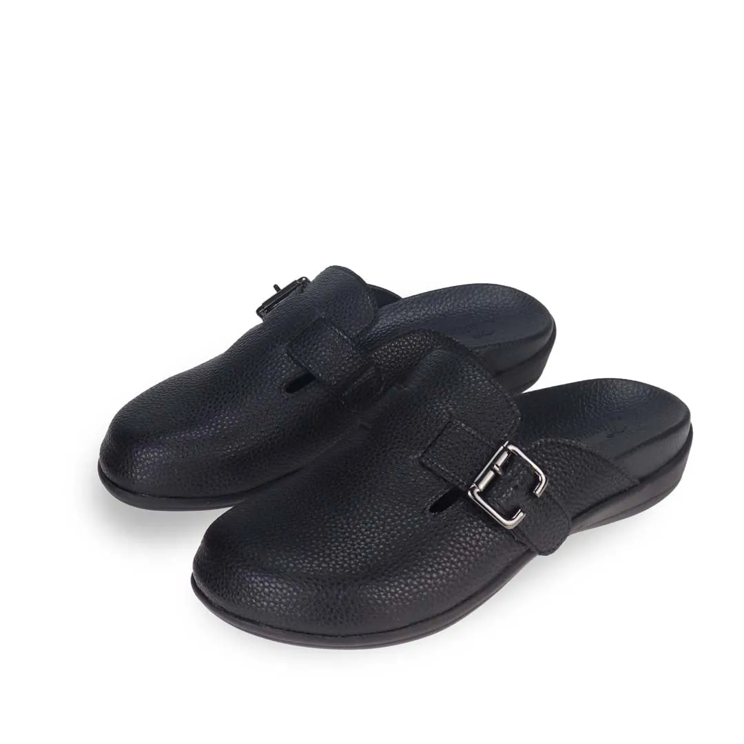 [20% off at cart][Unisex] Closed Toe Buckle Clog Sandals