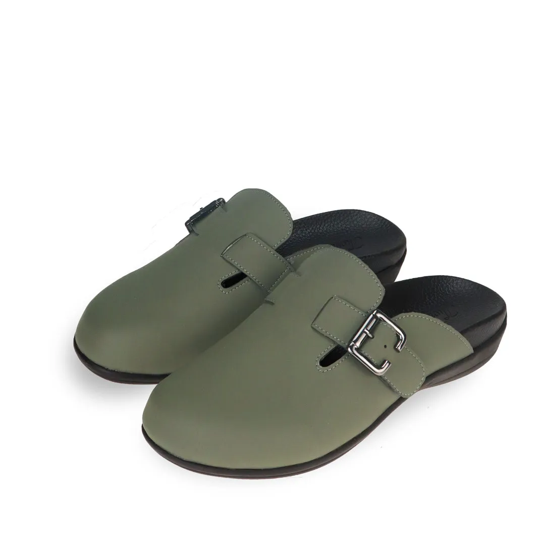 [20% off at cart][Unisex] Closed Toe Buckle Clog Sandals