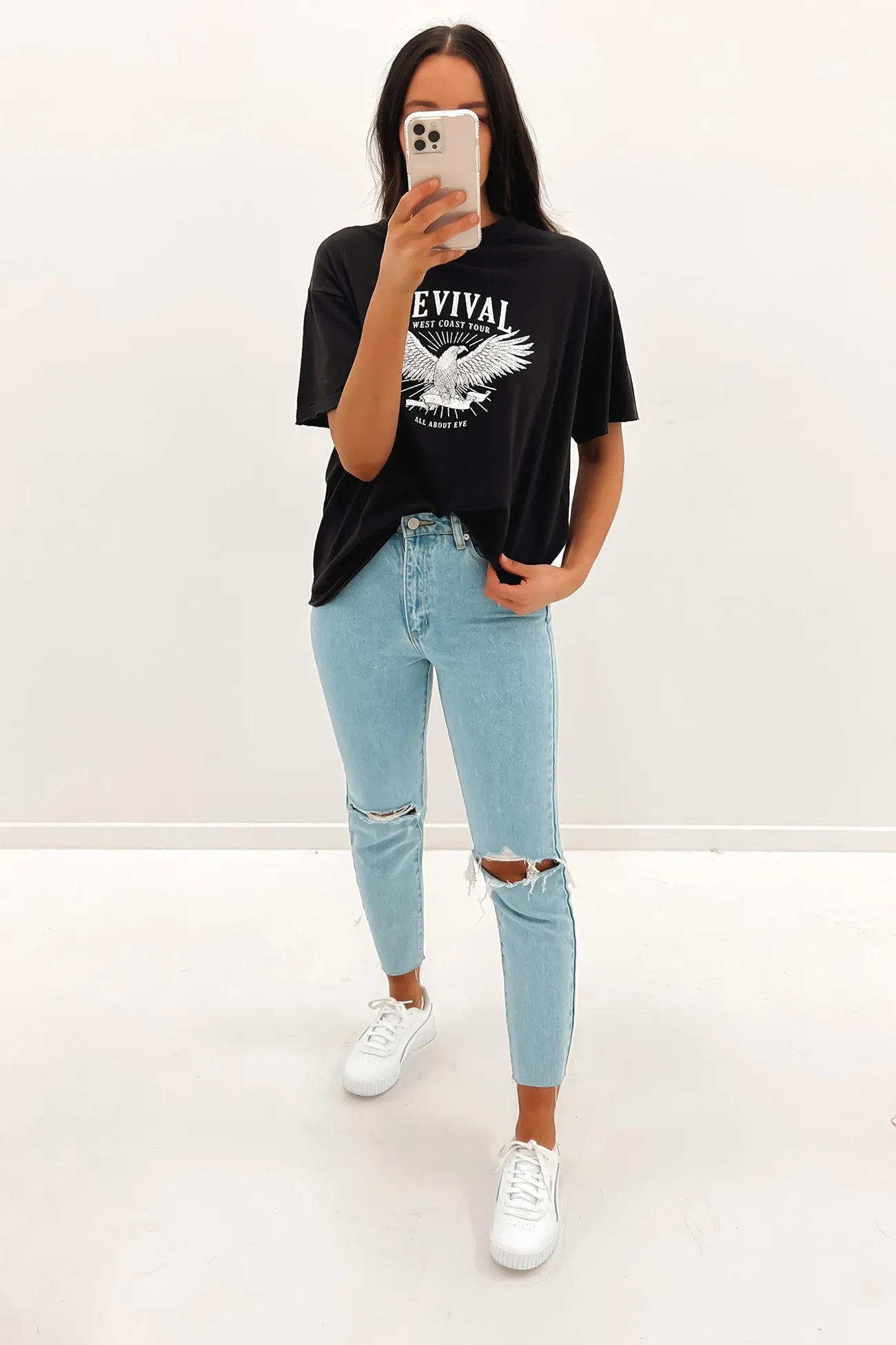Revival Tee Washed Black