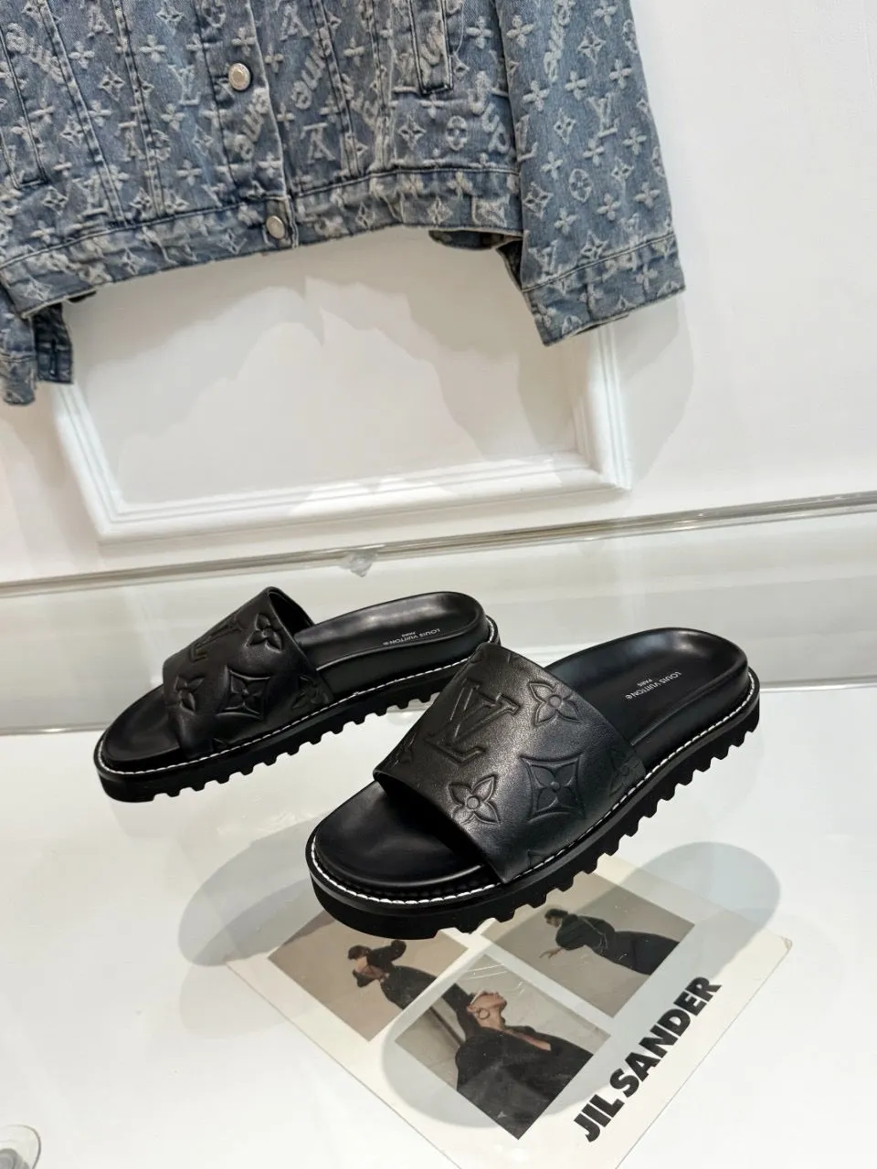 SE1477 LV Shore Flat Comfort Mule / Size5-11