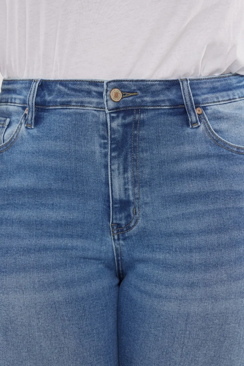 Selena High Rise Cropped Mom Jeans