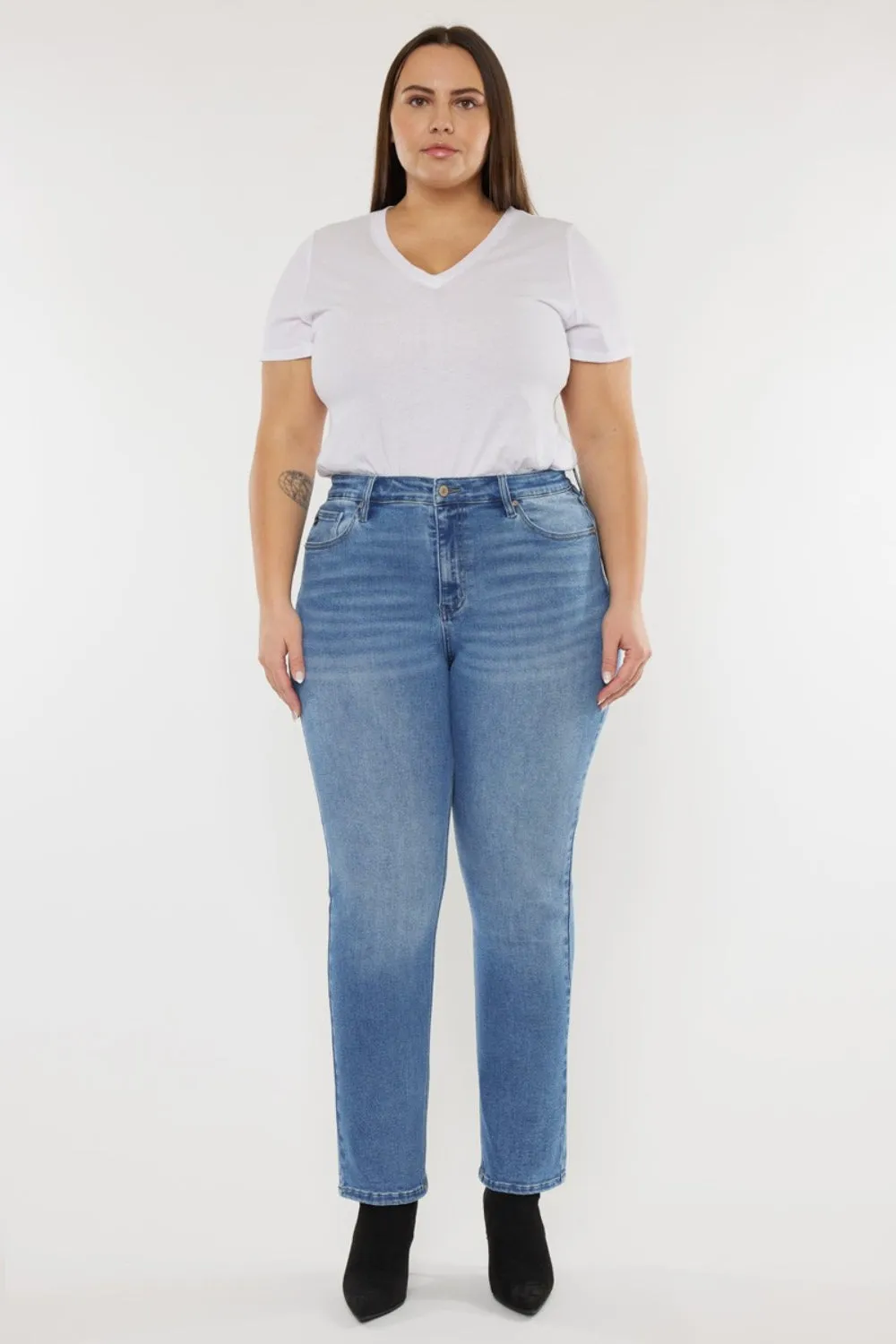 Selena High Rise Cropped Mom Jeans